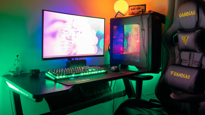 Computer gamer
